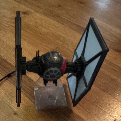 Star wars tie fighter - star,